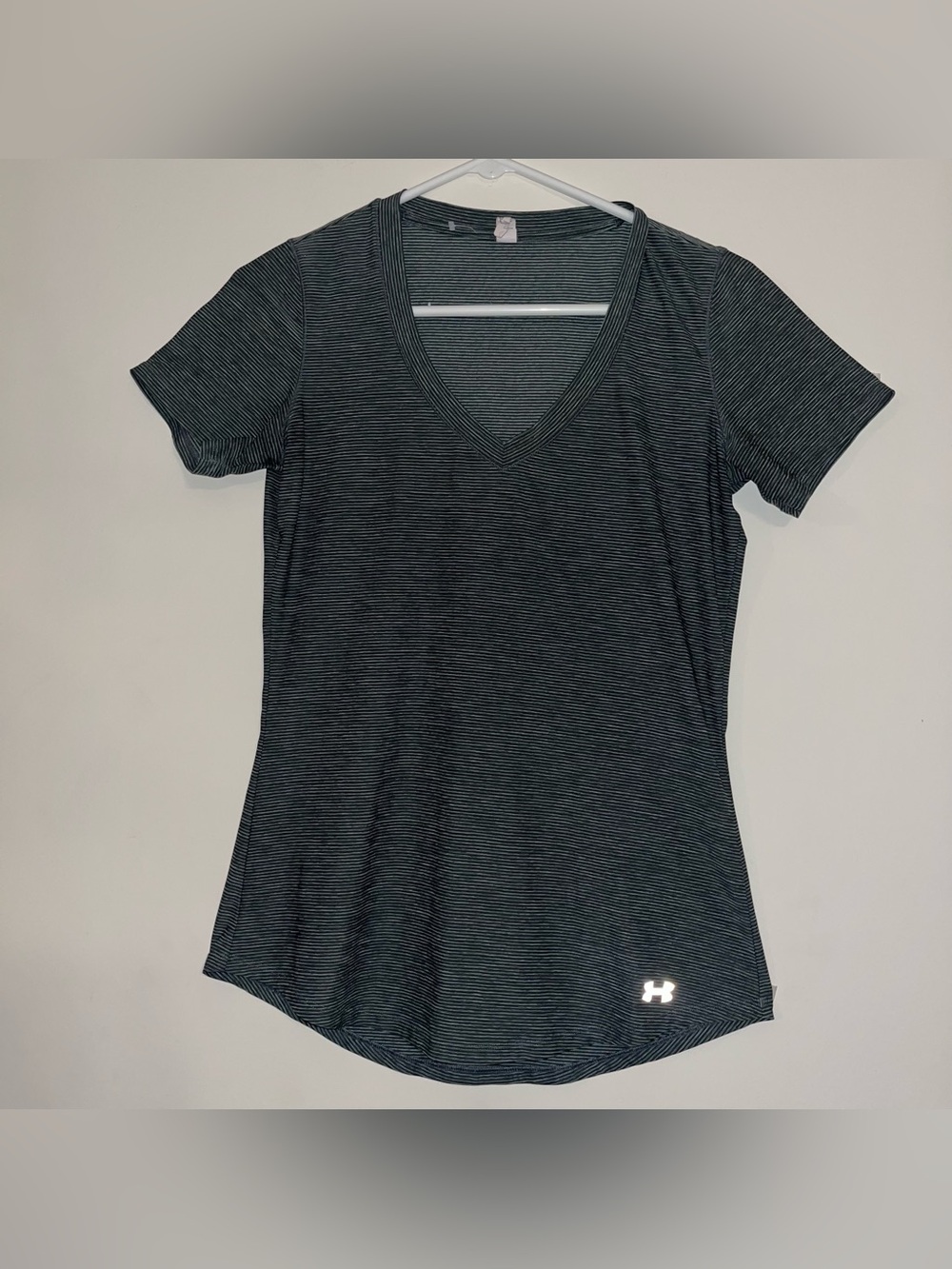 Under Armour Tech Twist V-Neck Short Sleeve